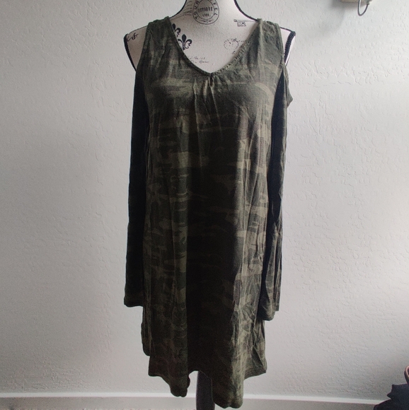🆕 Sanctuary Cold Shoulder Camouflage Long sleeve Dress (S) - Picture 5 of 12